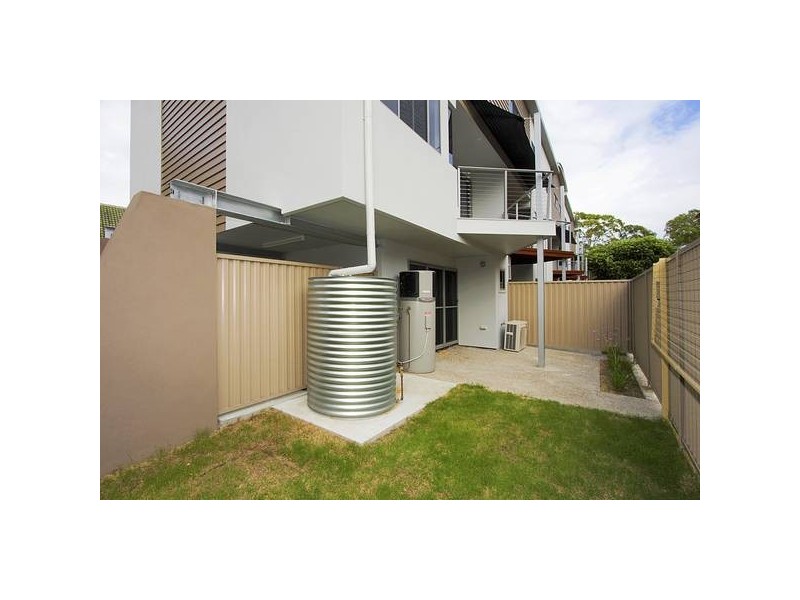 4/40 Dry Dock Rd, Tweed Heads South NSW 2486