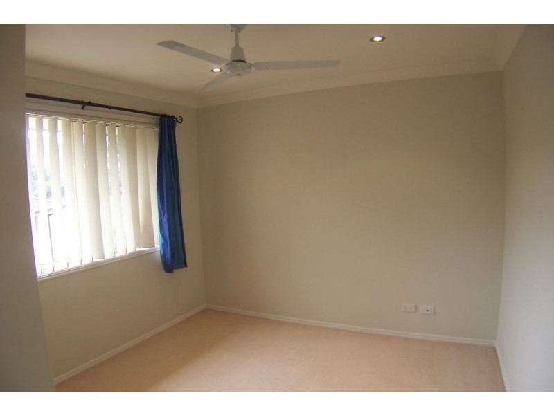 1/6 Dunloy Court, Banora Point NSW 2486