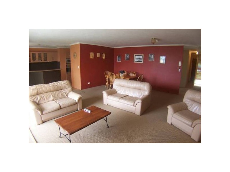 203/255 Boundary Street, Coolangatta QLD 4225