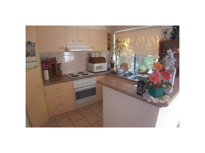 8/92-96 Greenway Dr, Banora Point NSW 2486