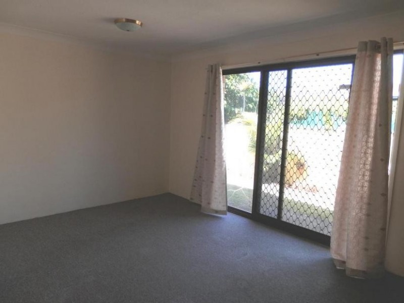 2/15 Honeysuckle Street, Tweed Heads West NSW 2485