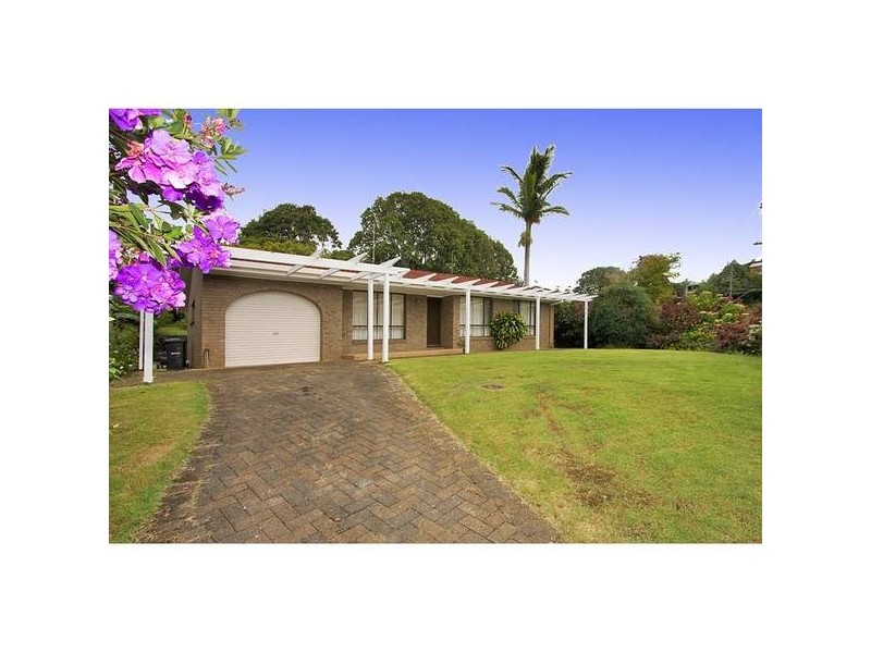 9 Simpson Dr, Bilambil Heights NSW 2486