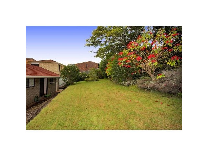 9 Simpson Dr, Bilambil Heights NSW 2486