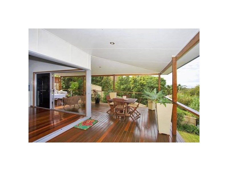 50 Martinelli Ave, Banora Point NSW 2486