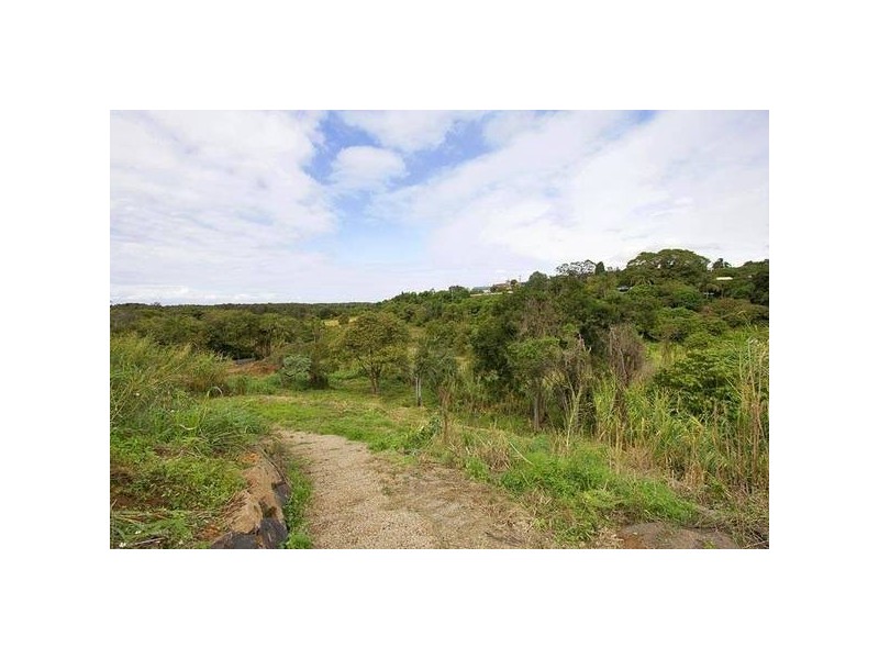 50 Martinelli Ave, Banora Point NSW 2486