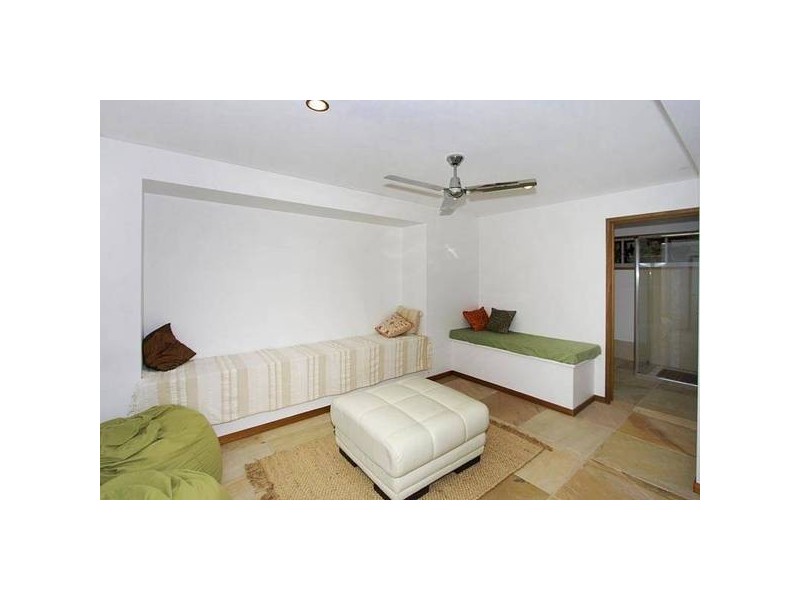 50 Martinelli Ave, Banora Point NSW 2486