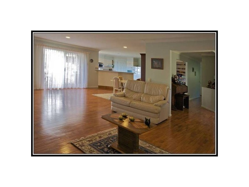 8 Federation Drive, Terranora NSW 2486