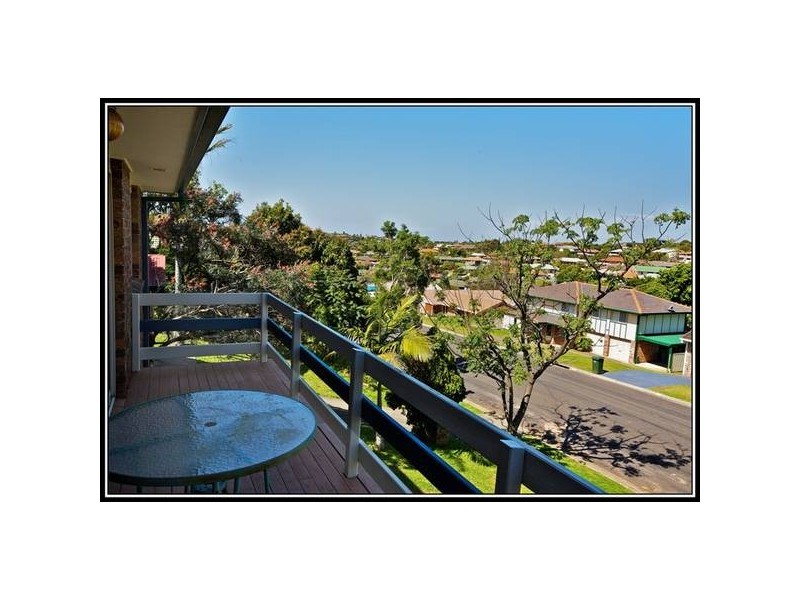 44 Glen Ayr Drive, Banora Point NSW 2486