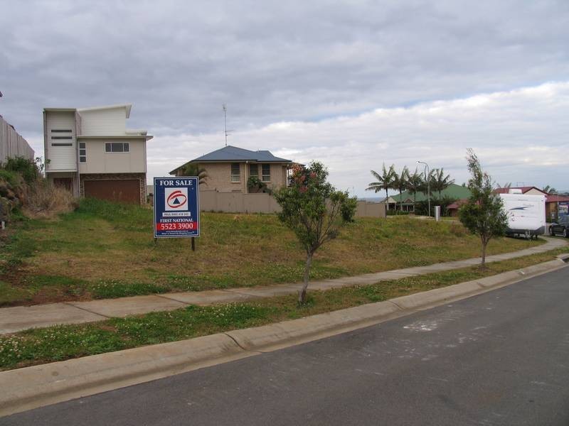 42 Bione Ave, Banora Point NSW 2486