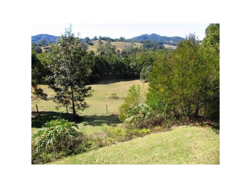 33 Summer Hill Close, Stokers Siding NSW 2484