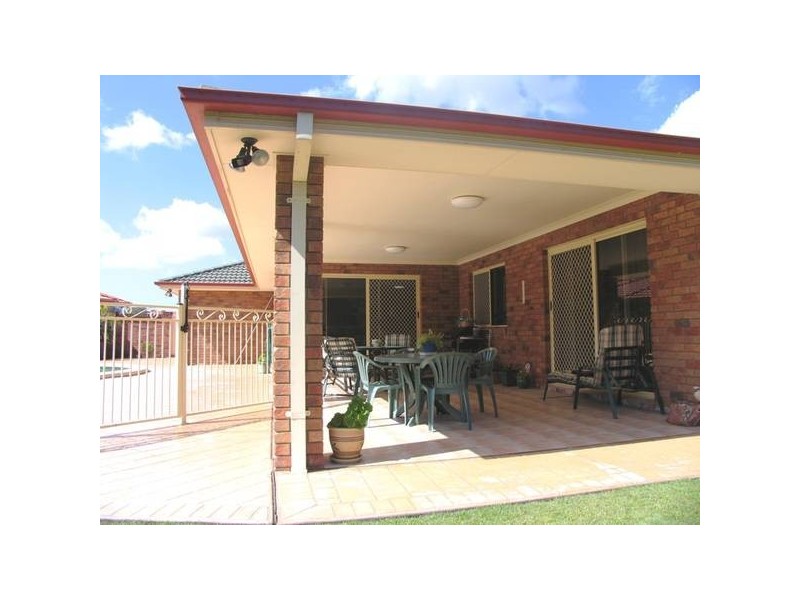 15 Franklin Street, Banora Point NSW 2486