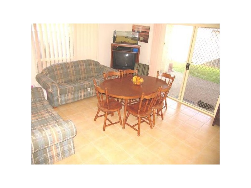 1/54 Fleminton St, Banora Point NSW 2486