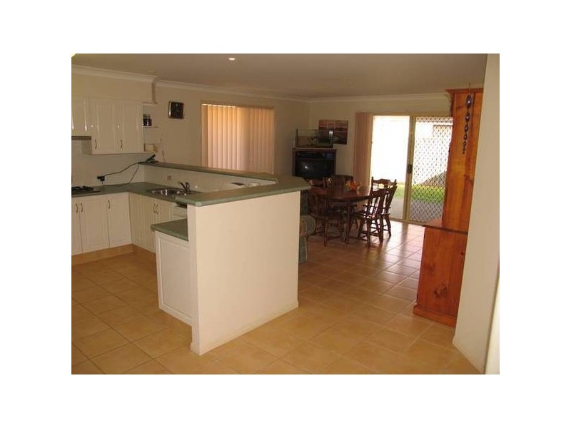 1/54 Fleminton St, Banora Point NSW 2486