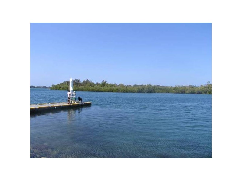 1/1 Red Bass Ave, Tweed Heads West NSW 2485