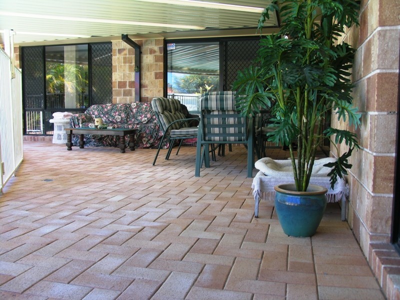 50 Avondale drive, Banora Point NSW 2486