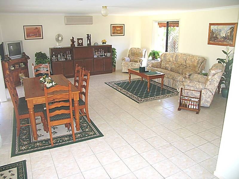 50 Avondale drive, Banora Point NSW 2486