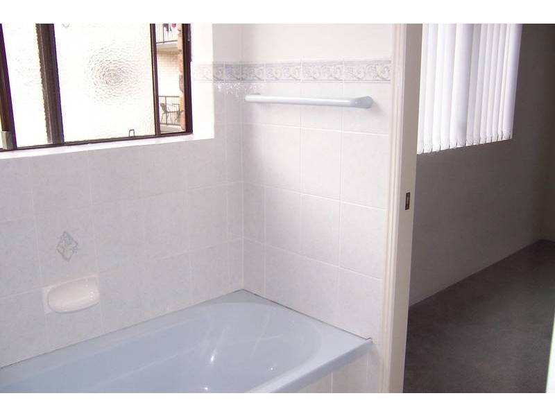 14/7 BARRETT, Tweed Heads NSW 2485