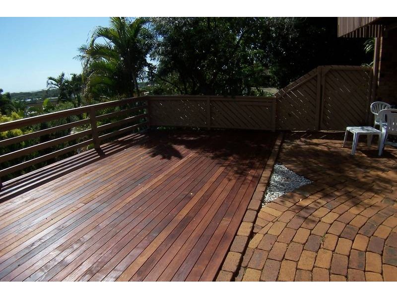 1 Dolphin Place, Banora Point NSW 2486