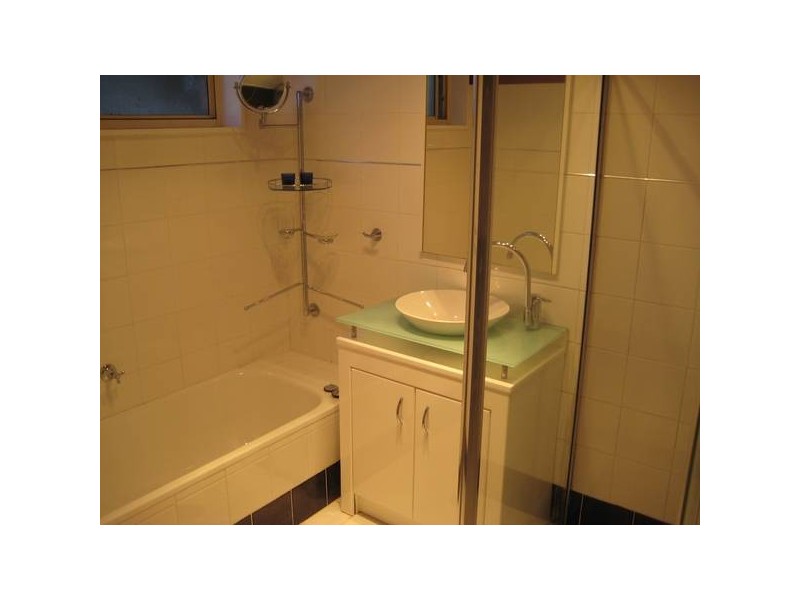 25 Ellesmere ROAD, Gymea Bay NSW 2227