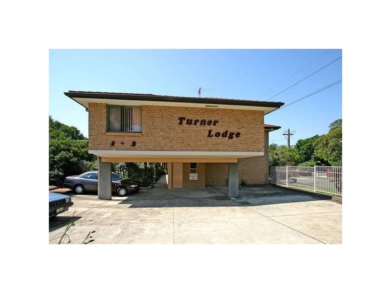 11 Tea Gardens Ave, Kirrawee NSW 2232