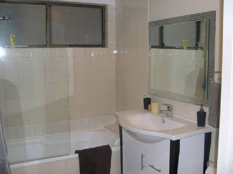 125 Oak Road, Kirrawee NSW 2232