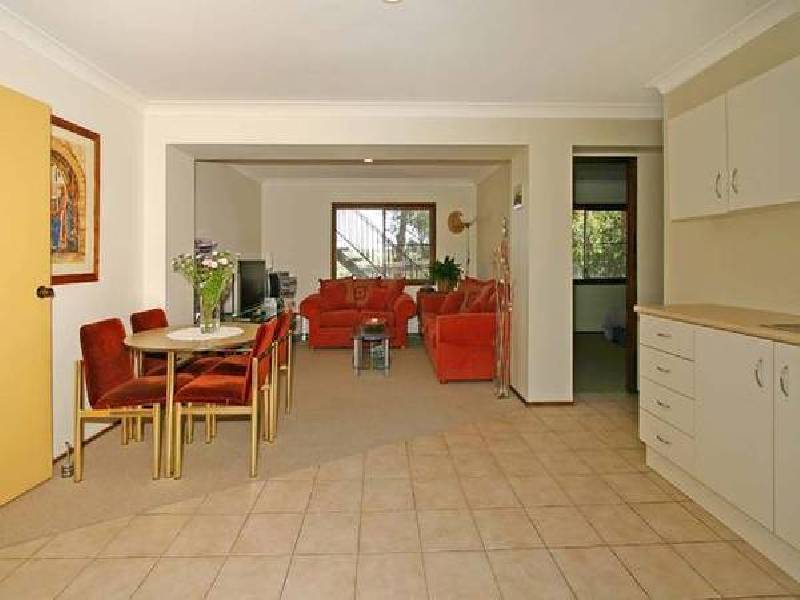 10 Albany Place, Kareela NSW 2232