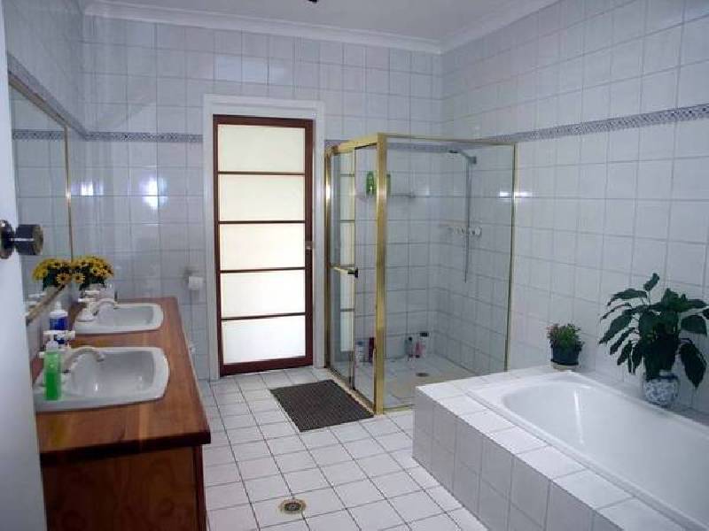 Woorak Crescent, Miranda NSW 2228