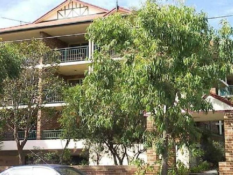 124 Flora Street, Sutherland NSW 2232