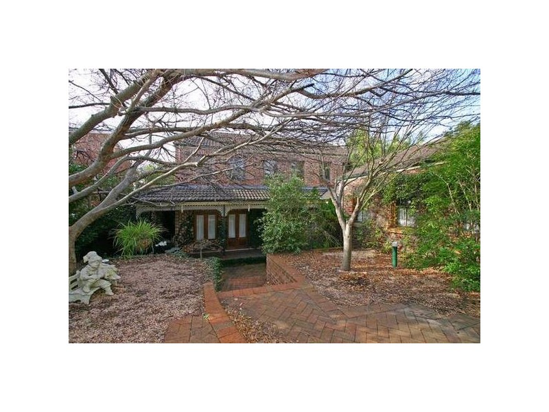 Blaxland Drive, Illawong NSW 2234