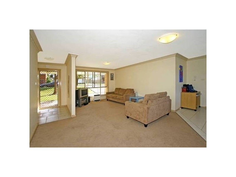 2/6-10 Ruby Road, Gymea NSW 2227