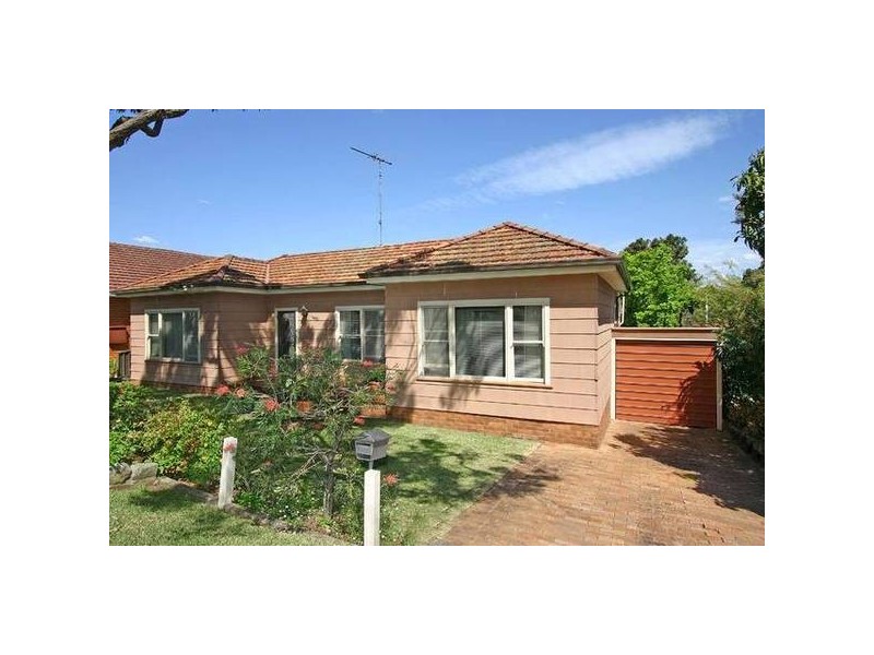 142 Karimbla Road, Miranda NSW 2228