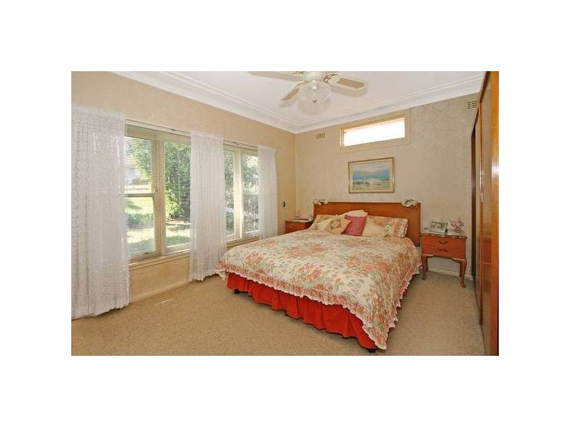 142 Karimbla Road, Miranda NSW 2228