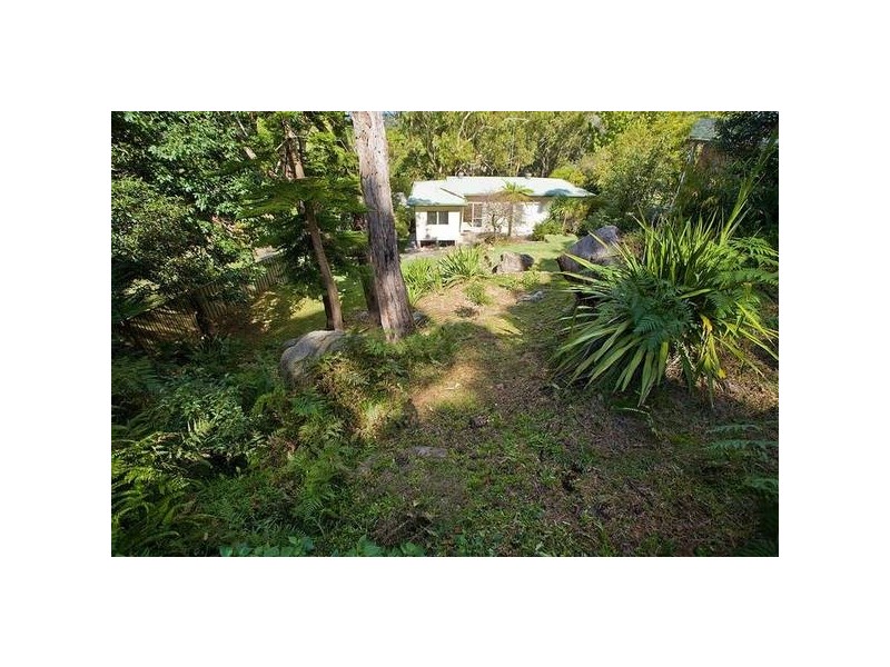 17 Serpentine Road, Gymea NSW 2227