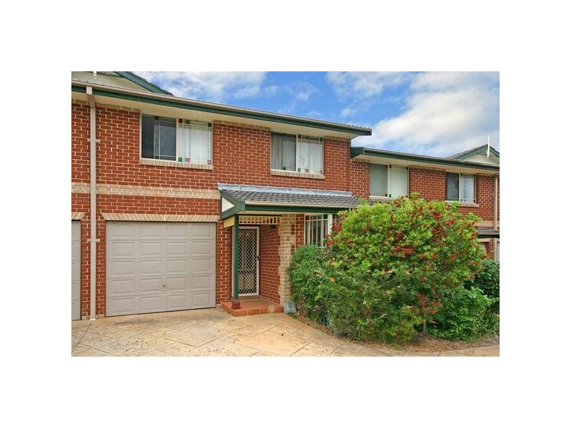 6/3-5 Clements Parade, Kirrawee NSW 2232