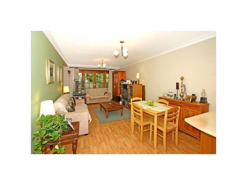 6/3-5 Clements Parade, Kirrawee NSW 2232