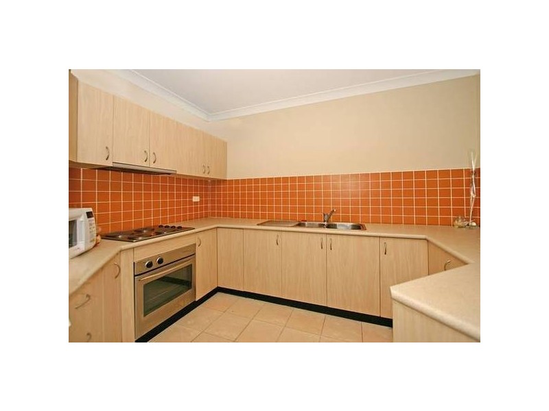 8/2-6 Morley Street, Sutherland NSW 2232