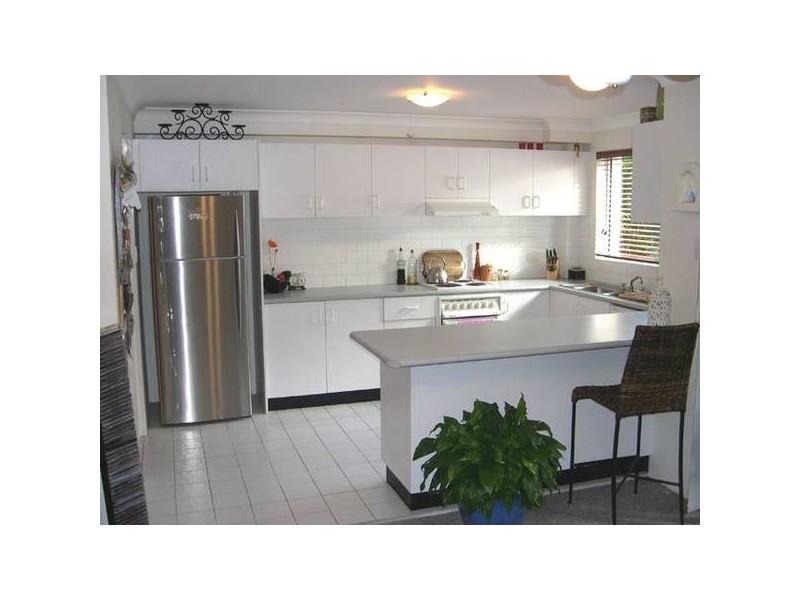 59 Flora Street, Kirrawee NSW 2232