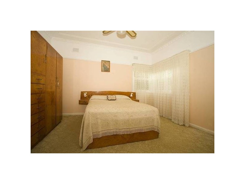 1 Fourth Avenue, Loftus NSW 2232