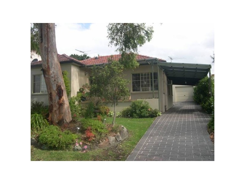 24 Humberstone Avenue, Gymea NSW 2227