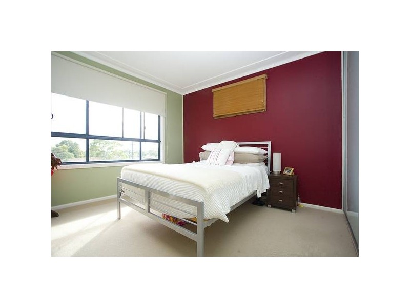 6 The Knoll, Miranda NSW 2228