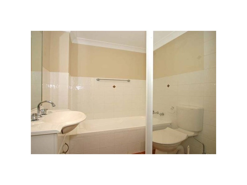 8/2-6 Morley Street, Sutherland NSW 2232