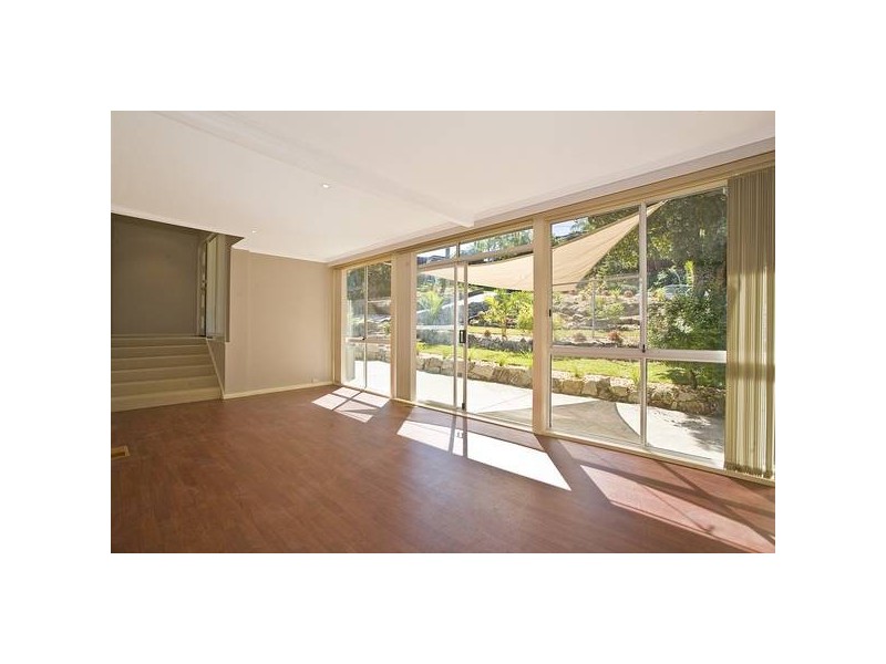 66 Serpentine Avenue, Kirrawee NSW 2232