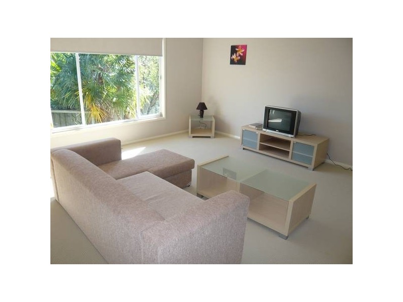 66 Serpentine Avenue, Kirrawee NSW 2232
