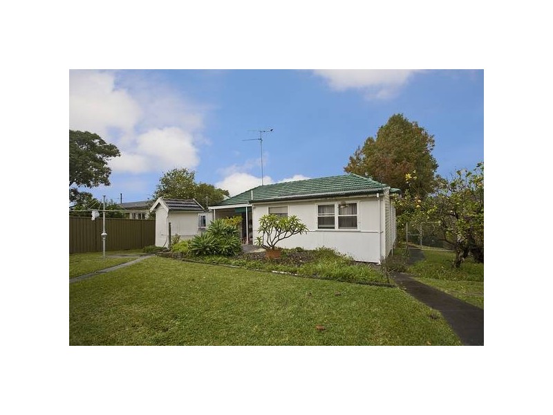 13 Loves Avenue (Enter Carvers Road), Oyster Bay NSW 2225
