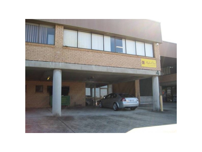 4 Durkin Place, Peakhurst NSW 2210