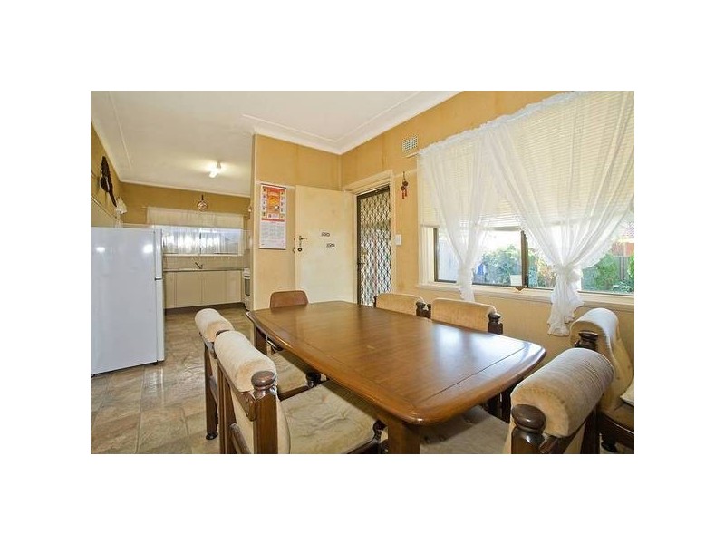 17 Woorak Avenue, Miranda NSW 2228