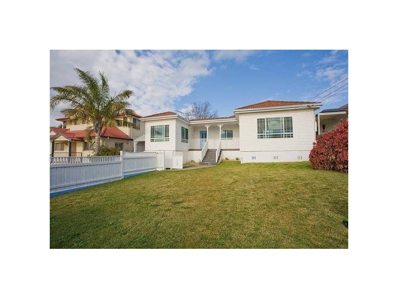 10 Arcadia Avenue, Gymea Bay NSW 2227