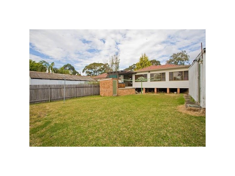 413 President Avenue, Kirrawee NSW 2232