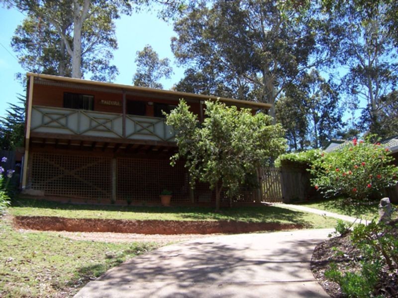 21 Clare Crescent, Batehaven NSW 2536