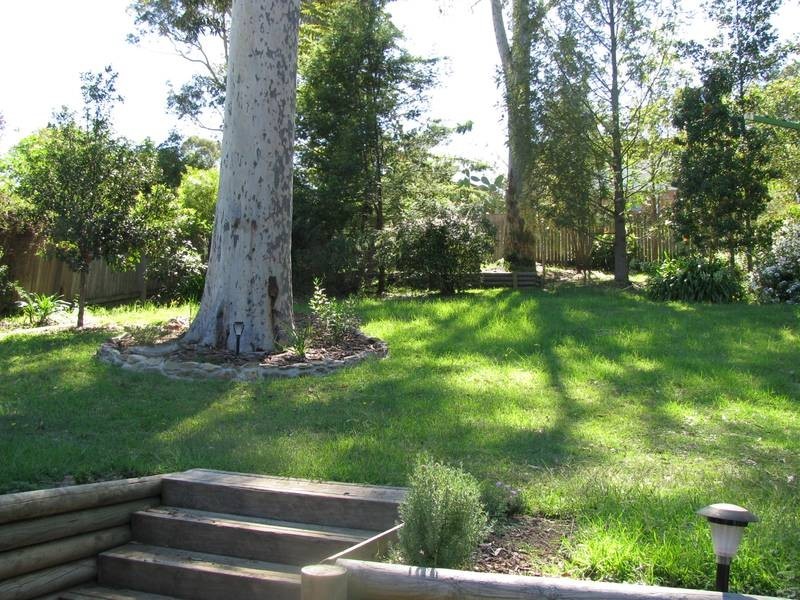 21 Clare Crescent, Batehaven NSW 2536